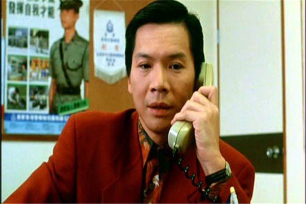 丁佩为何在李小龙去世之后,嫁给了向华强?