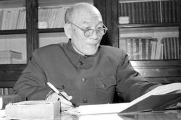 1921年建党7伟人有哪些?