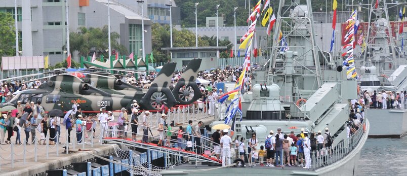 香港人怎样看驻港部队