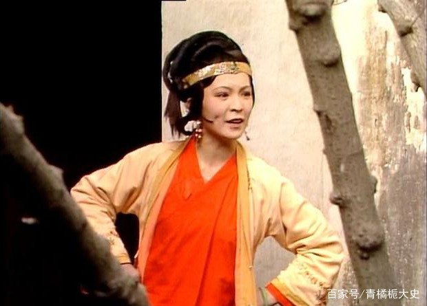 “妻贤夫祸少，表壮不如里壮”，红楼梦是如何诠释这句话的？