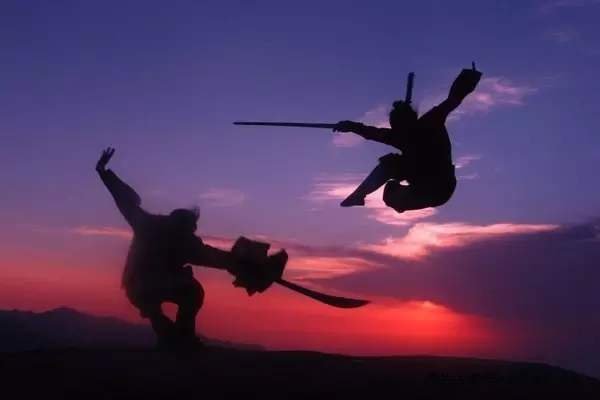 易筋经对身体有什么好处？