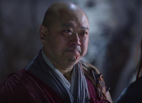 《倚天屠龙记》中的明教五散人，他们的武功是什么水准？