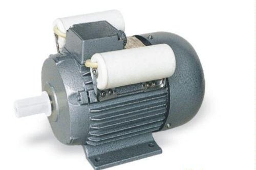 电机上的电容起什么作用?