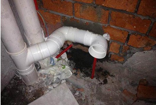 马桶安装常见问题 马桶移位器容易堵吗