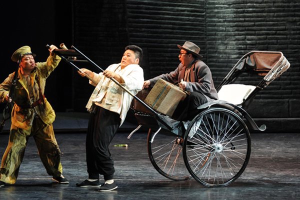 老舍《骆驼祥子》主人公是祥子，为何小说叫《骆驼祥子》？