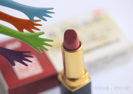 TF专柜TF口红多少钱一支