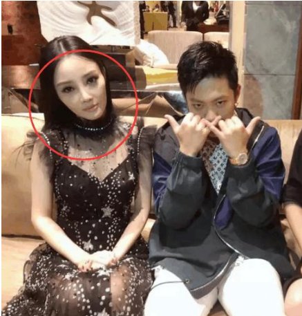 李小璐什么聊天记录被曝光？