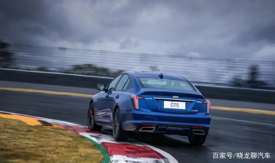 凯迪拉克CT5黑武士怎么样？性价比如何？