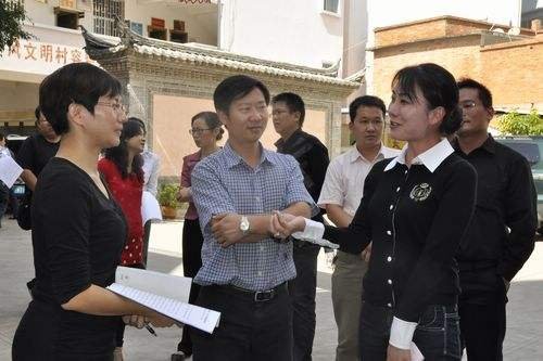 雷瑞的老公是谁?