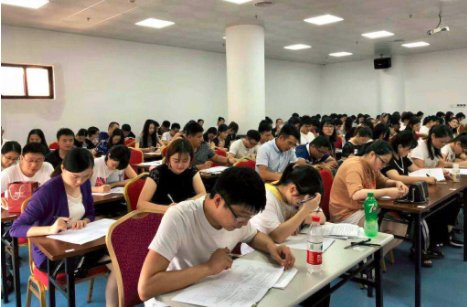 什么是全日制高校毕业生？