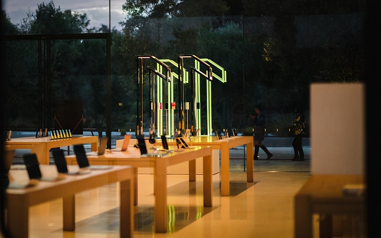 iPhone12成本曝光,你觉得手机的利润空间大吗?