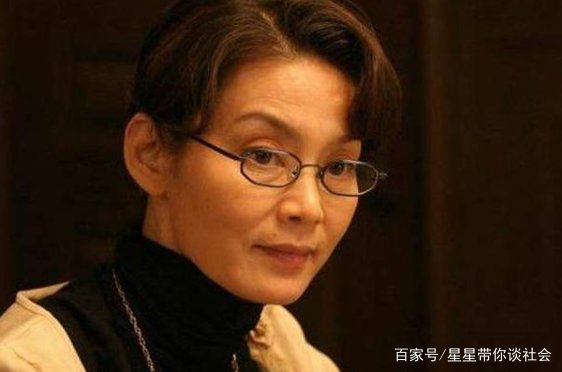 1984年，名导米家山抛弃妻子，爱上主持人王小丫，如今咋样了？