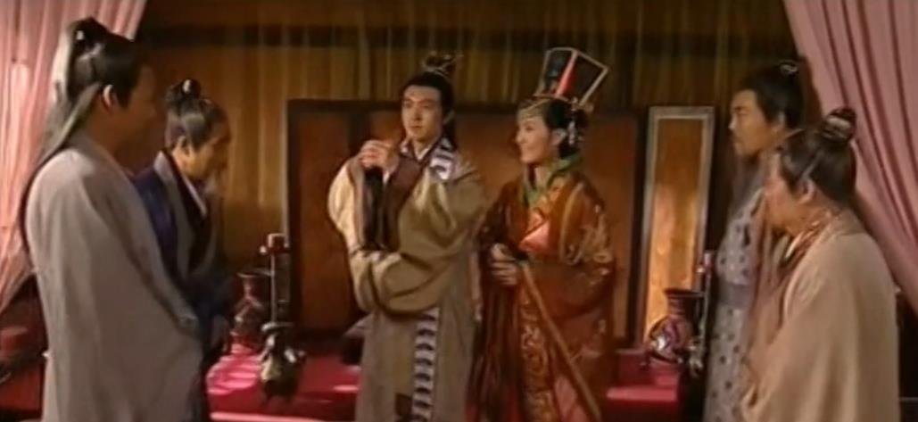 戚夫人被做成人彘,吕后疯狂报复的背后意味着什么?