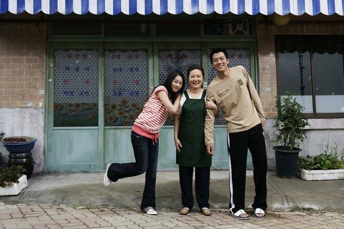 韩国黑帮电影，《向日葵》在哪里可以观看完整版？优酷不得行