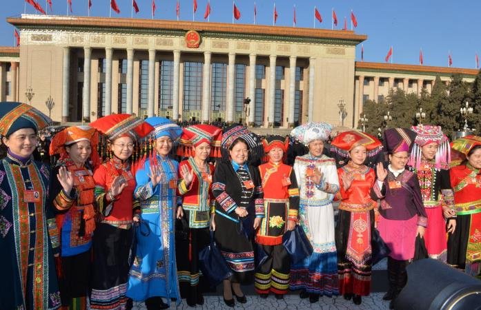 4，为什么说民族凝聚力是衡量综合国力的重要标志