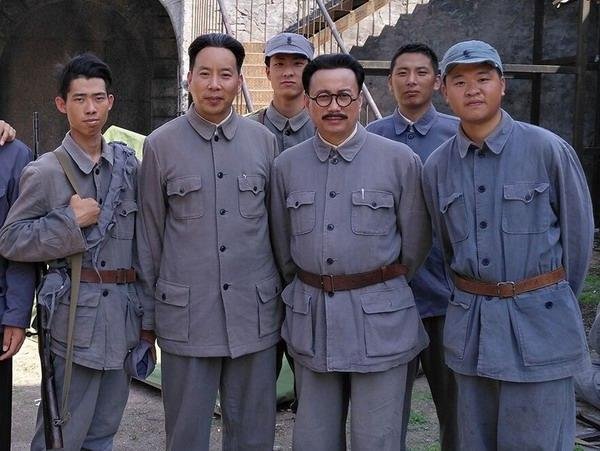 西柏坡的警钟电视剧在哪看?