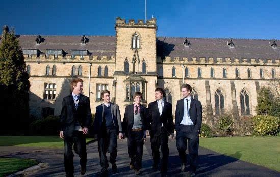 英国坚决脱欧的主要原因是什么？