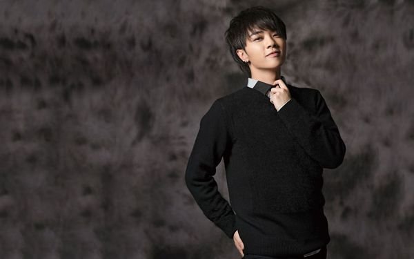 谁有华晨宇烟火里的尘埃简谱