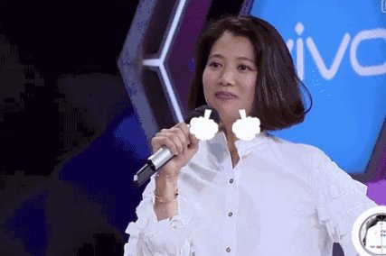 袁咏仪被谁包过？