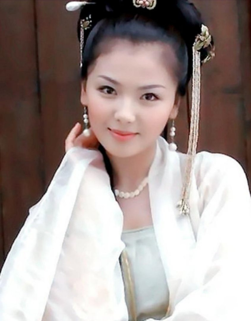 当今娱乐圈哪个女星的脚最美