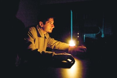 停电少女的角色信息