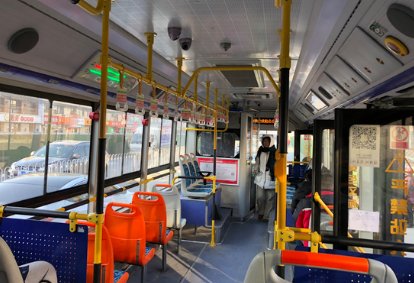 坐公交上班的诗有哪些?