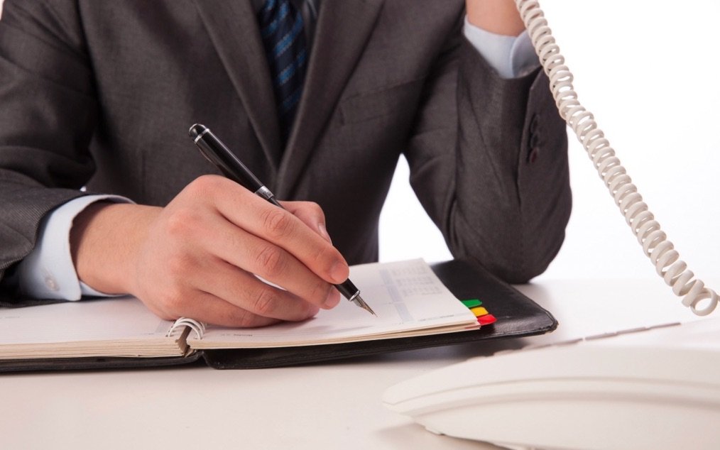 纹国旗在身上违法吗