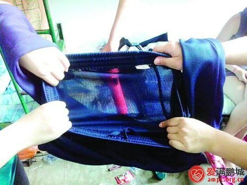 中学发半透明校服惹尴尬,薄透衣服如何防走光?