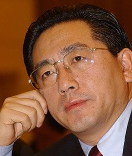 关国亮的个人简介