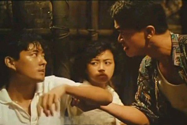 安乐战场打真军部分 曾志伟直接让两个人假戏真做