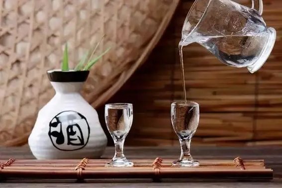 且乐生前一杯酒全诗