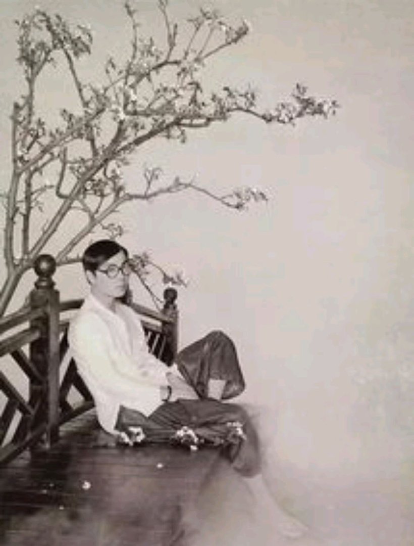 李叔同《送别》全诗及翻译是怎么样的？