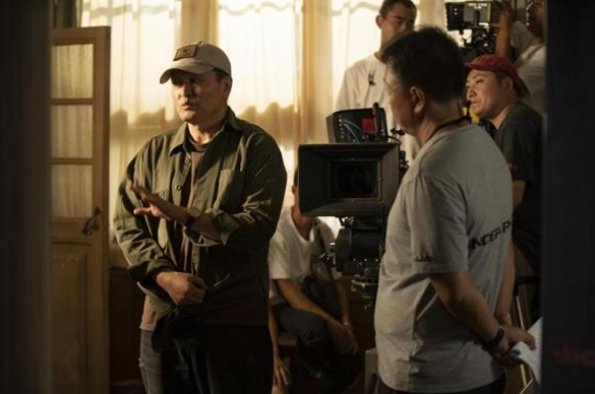 孤注一掷提前点映什么意思