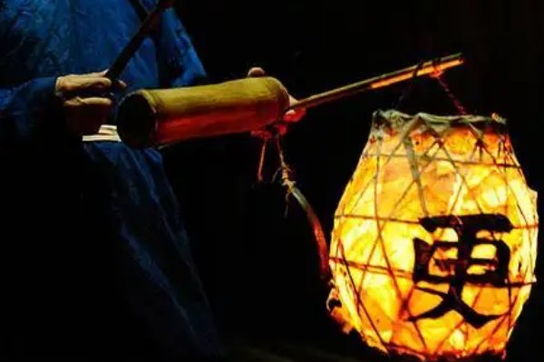 三更半夜什么意思