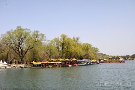 烟花三月下扬州什么意思