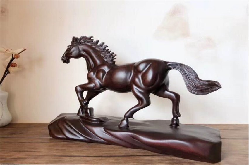 英勇善战打一正确生肖