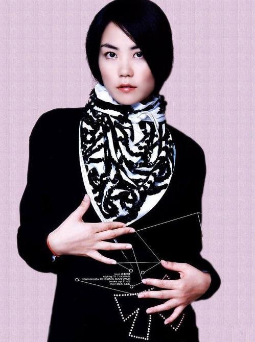 星情花园的分集剧情