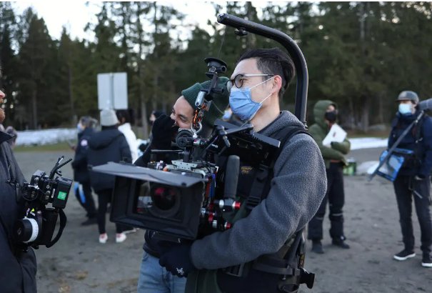 如何做中文字日产幕三区的视频？