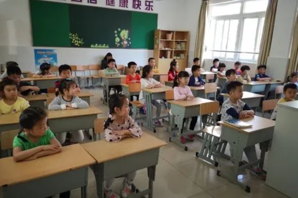 秀外慧中的意思解释