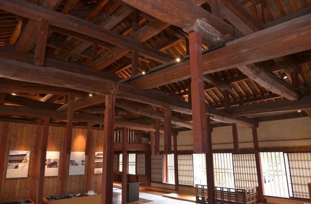 上梁不正下梁歪指什生肖