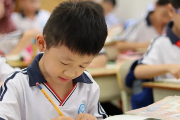 tobu7tobu8学生是什么意思？