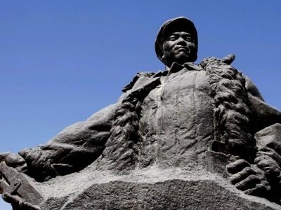 埋头苦干的名人