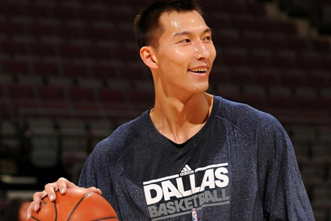 易建联一月工资