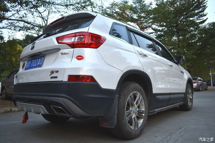 由凤凰石刻群，长安CS75感受神话传奇故事