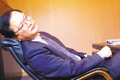 尉文渊的人物平生