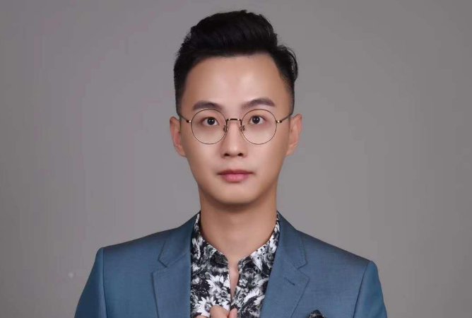 新东方主播天权简介