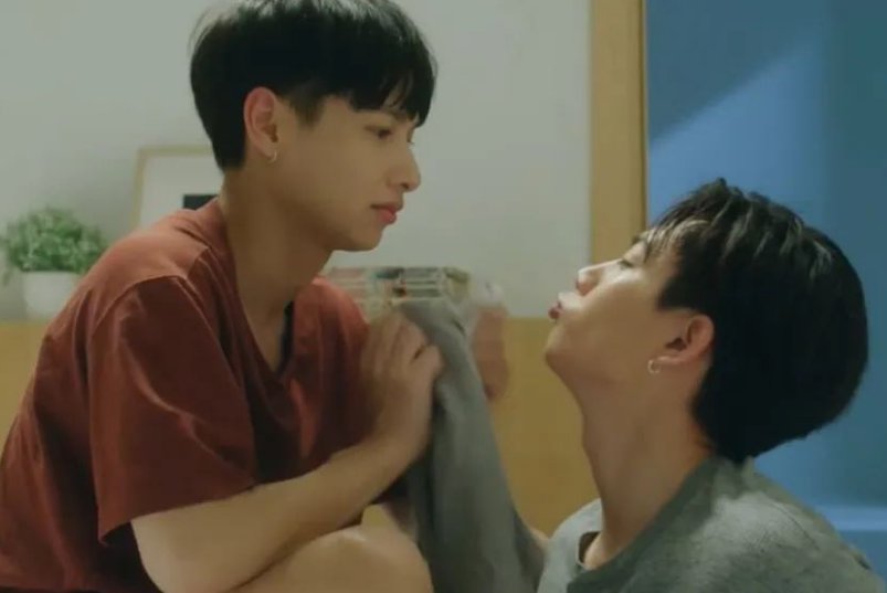 两个男孩子怎么进行爱的互动