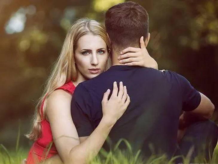 破鞋和小三有什么区别？