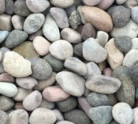 “一石二鸟”打一数字是什么？