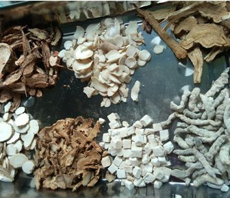 怎样自制染发剂?黑色的,对人体无害的